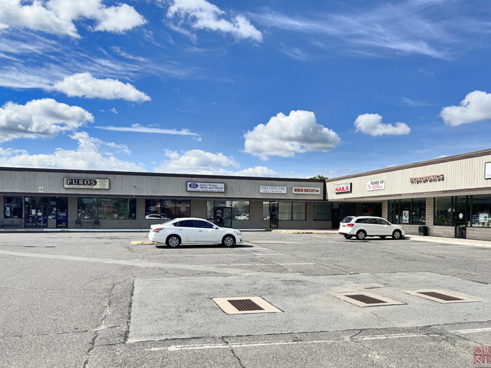 Retail, CT, Retail Real Estate, Retail Sale, Retail Lease, CT Retail, Connecticut Retail, CT Real Estate, Connecticut Real Estate, Commercial Real Estate, CT Sale, Connecticut Sale, CT Lease, Connecticut Lease